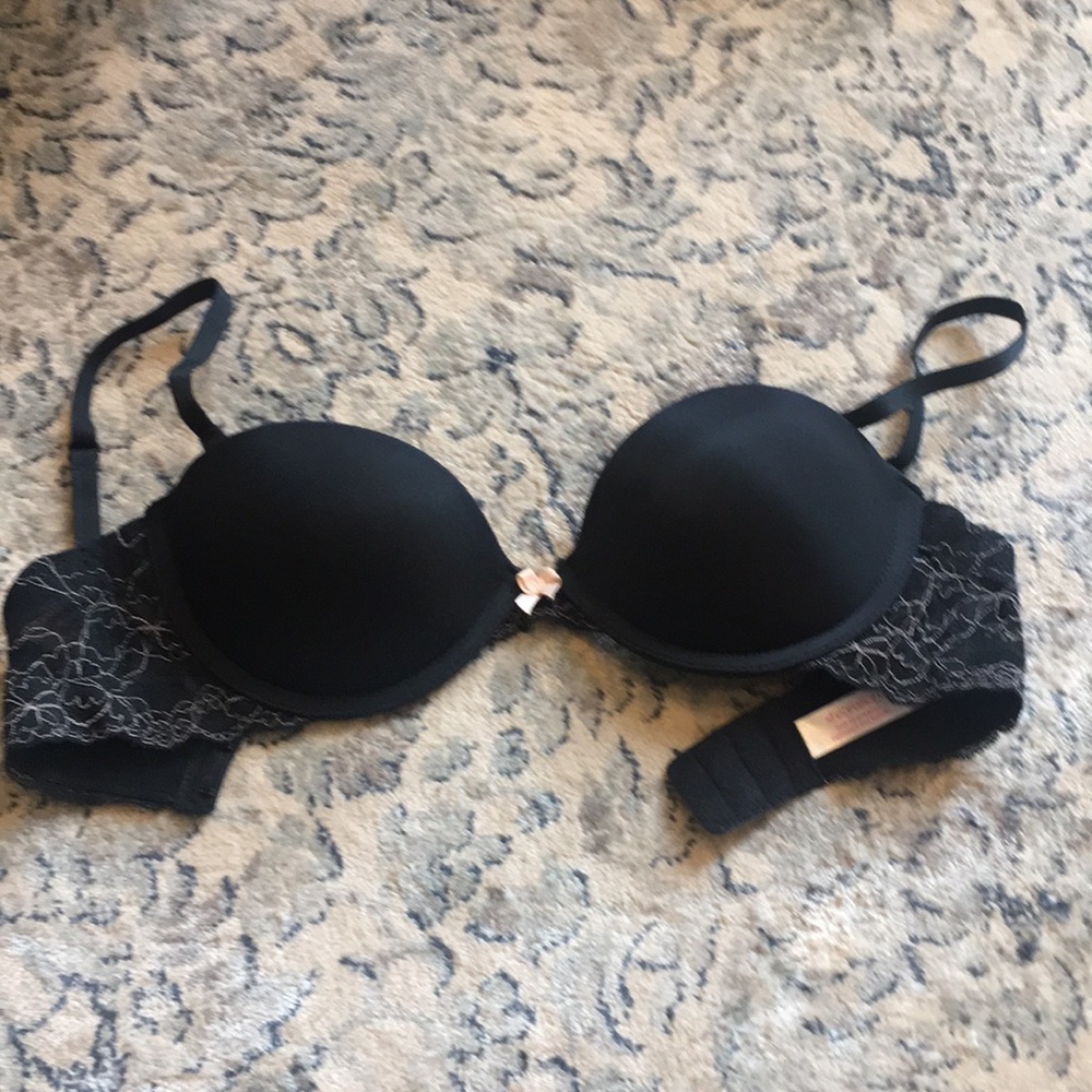 💜Pretty Black Bra💜